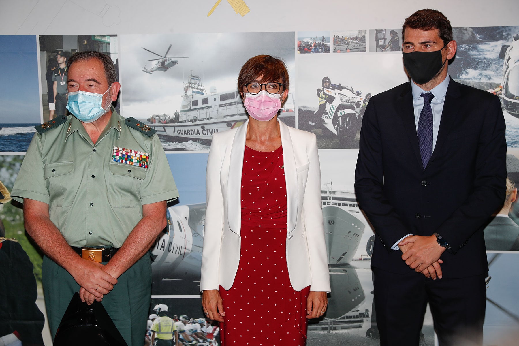 Iker Casillas se mostr&oacute; algo m&aacute;s cercano con los medios en la ronda de preguntas que tuvo lugar tras la rueda de prensa contando incluso el v&iacute;nculo que le une a la Guardia Civil, organizadores de esta iniciativa/ Gtres