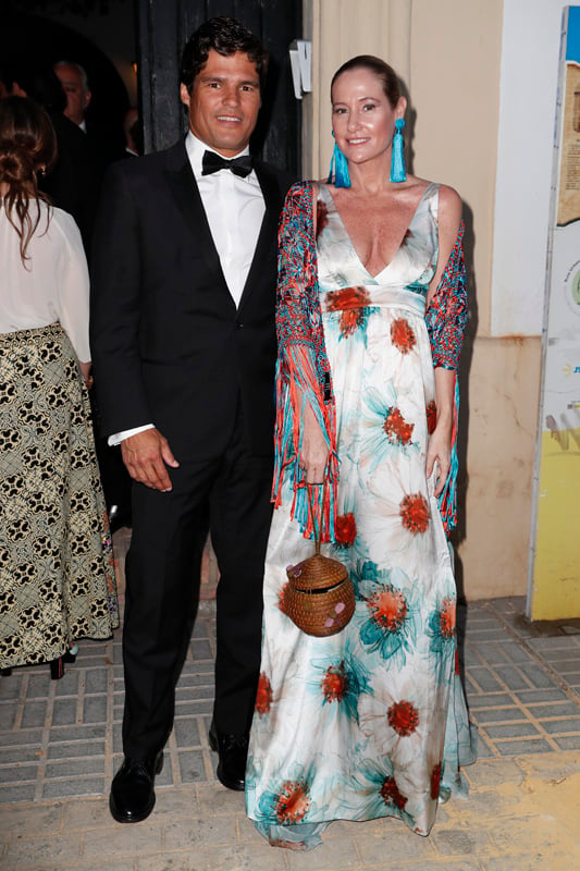 Javier Falconde y Fiona Ferrer durante la fiesta de la preboda de Ainhoa Arteta / GTRES