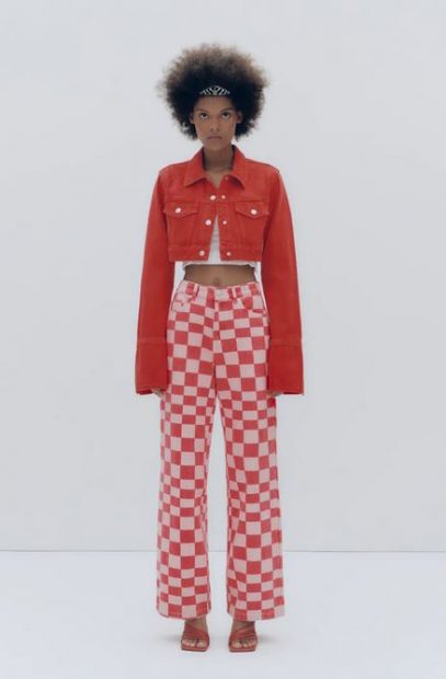 Pull and Bear tiene los pantalones agotad&iacute;simos de Zara por 4 euros menos