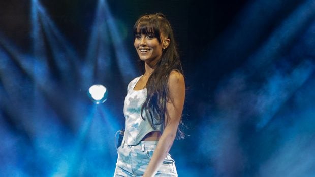 Aitana Oca&ntilde;a se ha visto obligada a cancelar algunos de sus conciertos por una complicaci&oacute;n a consecuencia de una laringitis./Gtres
