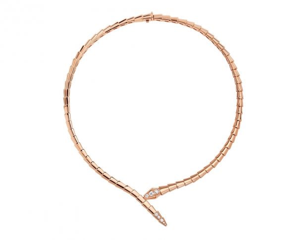 Pensar&aacute;s que es de Bulgari: el collar que arrasa en Sfera por solo 7 euros