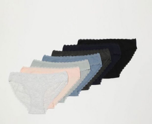Chollazos en Lefties con su nueva colección de ropa interior por 9'99 euros