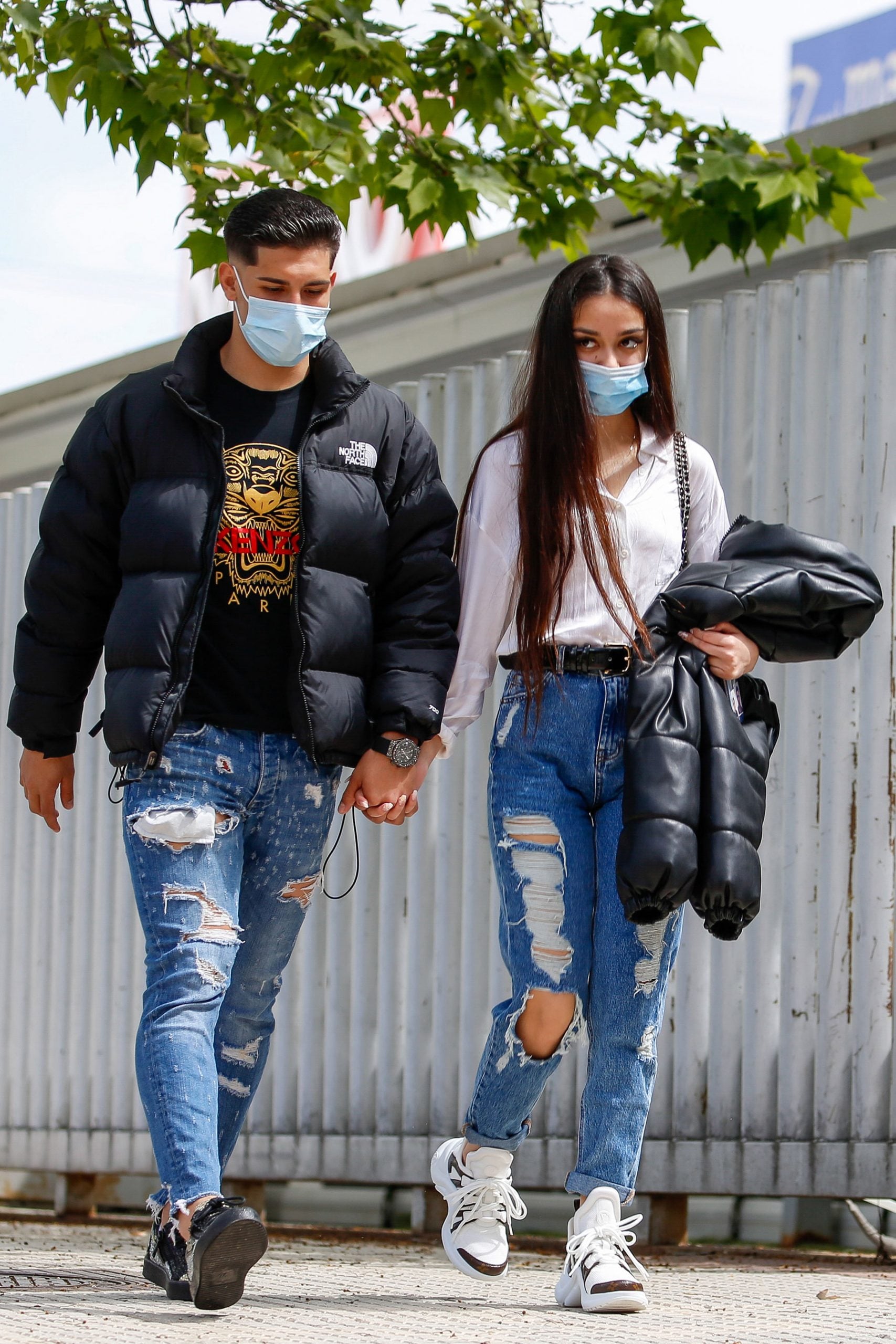 Julia Janeiro con Brayan en una imagen de archivo/ GTRES