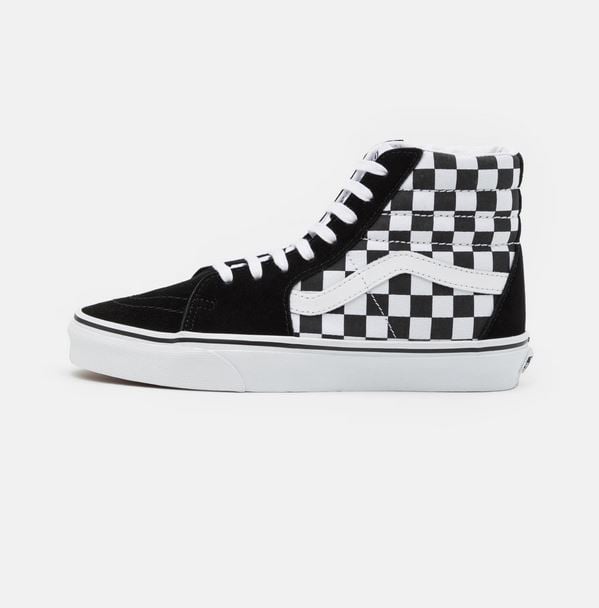 Si las zapatillas han sido durante a&ntilde;os el calzado urbano m&aacute;s extendido, tanto entre los 