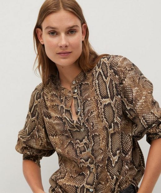 Lleva el estampado de temporada gracias a Mango Outlet por muy poco dinero