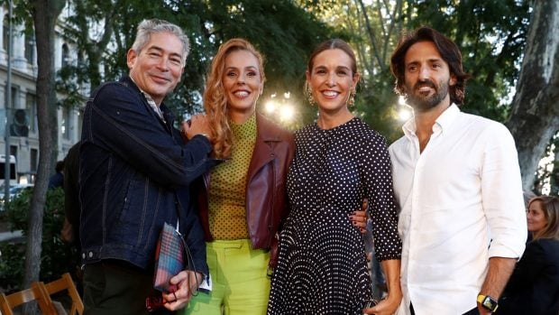 Roc&iacute;o Carrasco junto a Boris Izaguirre, Raquel S&aacute;nchez Silva y Mat&iacute;as Dumont./Gtres