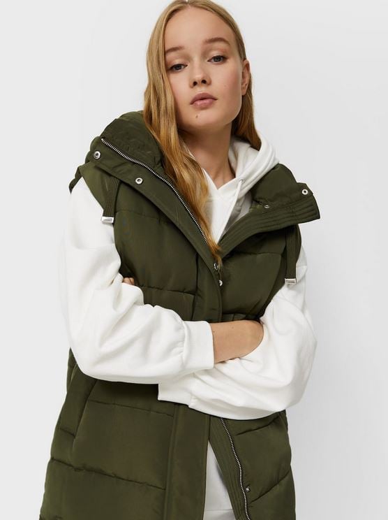 Stradivarius vende la prenda estrella de este oto&ntilde;o en Mango por 20 euros menos