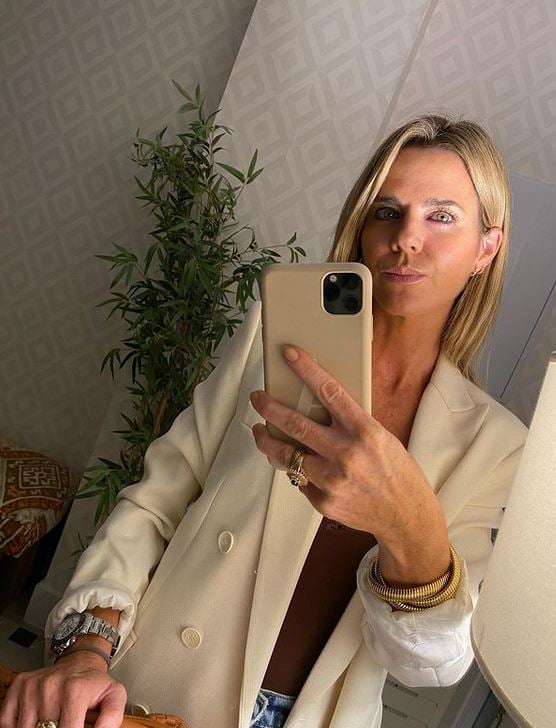 Amelia Bono arrasa con un blazer como este de Zara para ir a la oficina