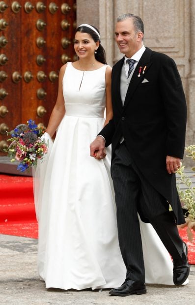 Ortega Smith y Paulina S&aacute;nchez ya son marido y mujer./Gtres