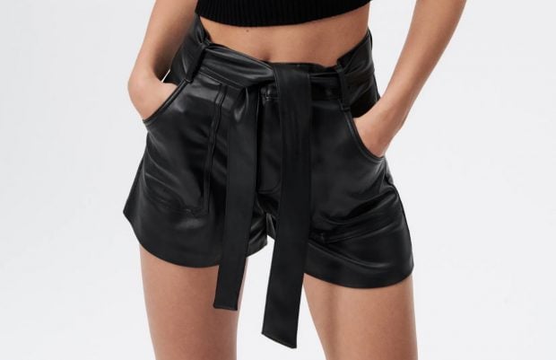 Bermudas polipiel Zara