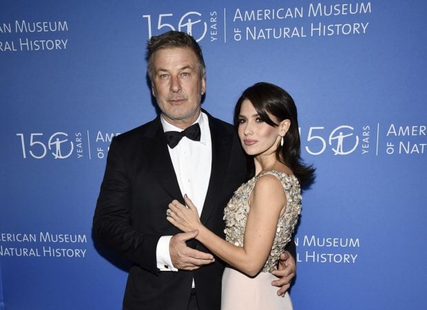 Hilaria y Alec Baldwin en un photocall / Gtres