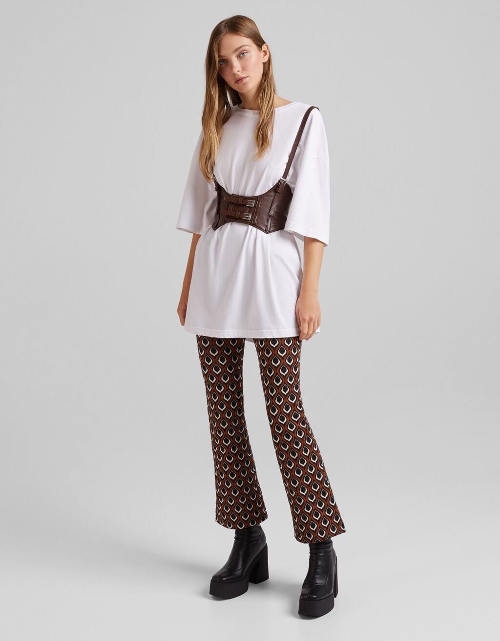 Bershka tiene la prenda del siglo XVI que es tendencia este 2021 