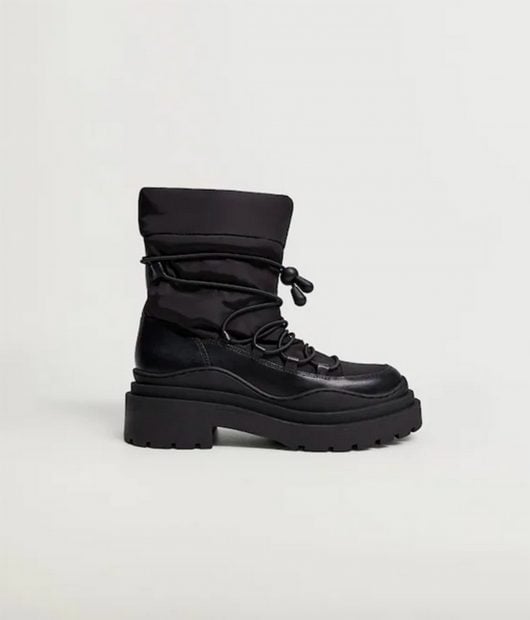 Botas repelentes de agua./Mango Outlet