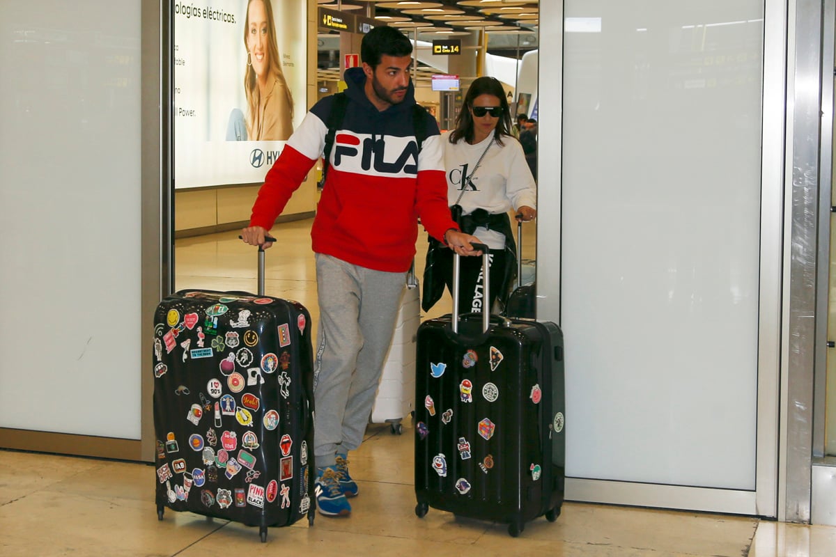Paula Echevarr&iacute;a y Miguel Torres de viaje en 2020/ GTRES