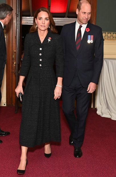 Kate Middleton y el Pr&iacute;ncipe Guillermo caminando / Gtres