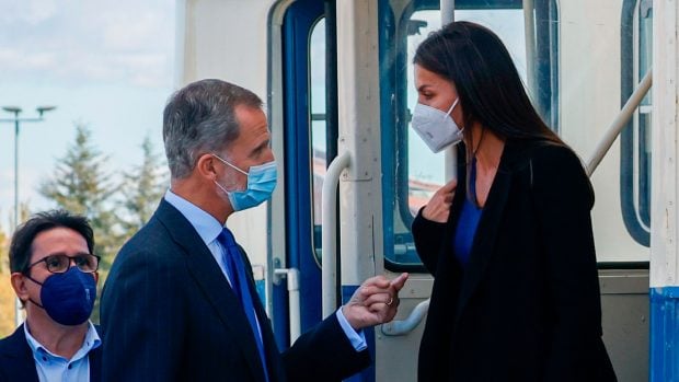 Los Reyes Letizia y Felipe se miran c&oacute;mplices / Gtres