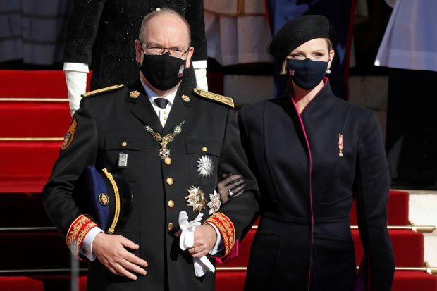 Charlene y Alberto de M&oacute;naco en un acto oficial / Gtres