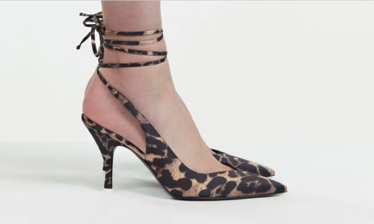 Zara tiene los famosos tacones The ATTICO por solo 40 euros