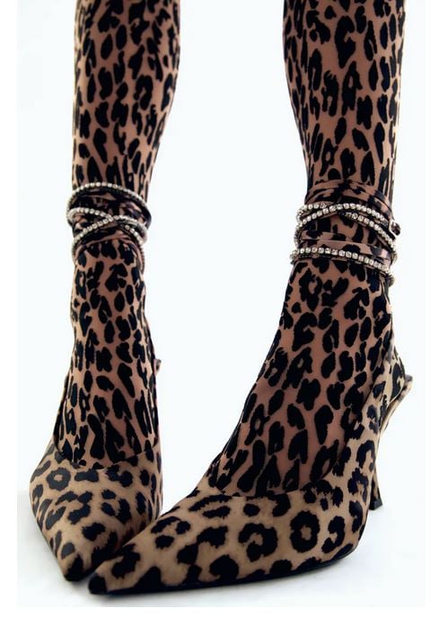 Zara tiene los famosos tacones The ATTICO por solo 40 euros