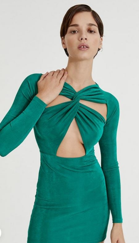 Deslumbra a todos con el vestido m&aacute;s demandado de Pull&Bear