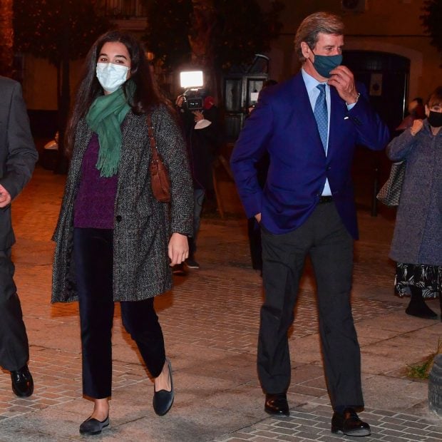 Cayetano Mart&iacute;nez de Irujo y su novia, B&aacute;rbara Mirj&aacute;n / Gtres