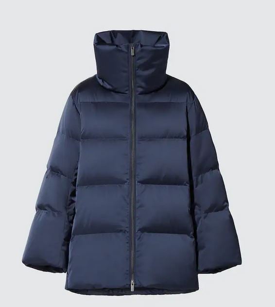 Mar&iacute;a Pombo tiene el abrigo de Uniqlo que no te quitar&aacute;s en todo el invierno. Es calentito, grueso y lo vas a querer ya mismo