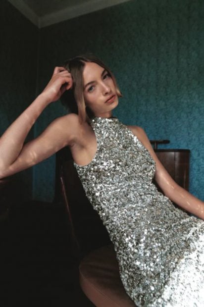 Vestido de lentejuelas / Zara