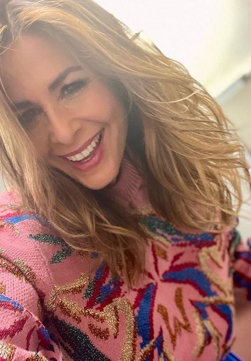 Nuria Roca vuelve a conquistarnos con este jersey de Suncoo