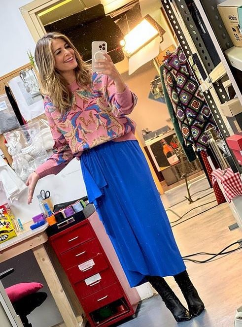 Nuria Roca vuelve a conquistarnos con este jersey de Suncoo