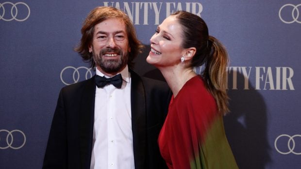 Santiago Pedraz y Esher Do&ntilde;a, sinriendo./Gtres
