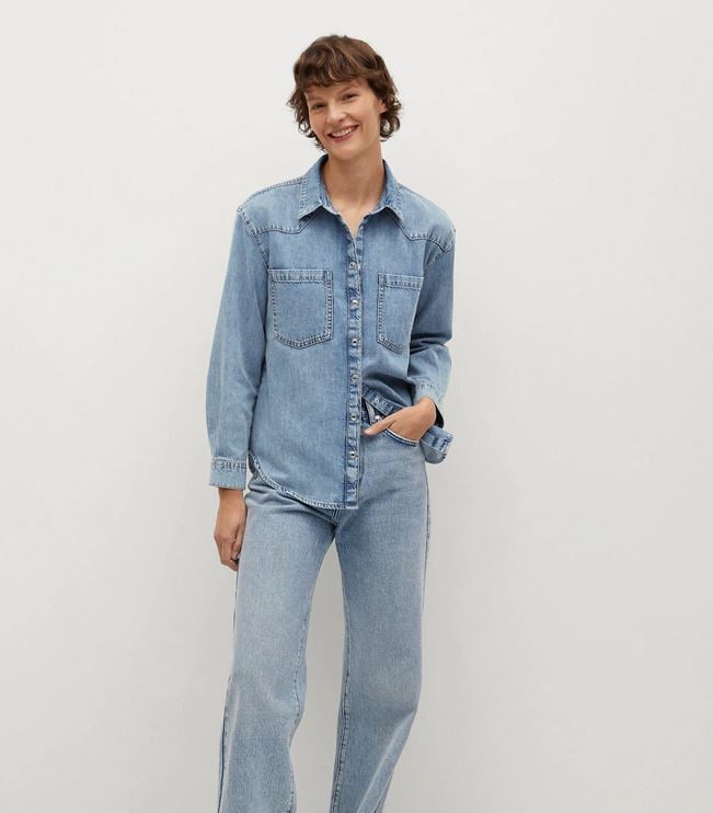 La camisa m&aacute;s buscada est&aacute; en Mango Outlet y te pega con todo
