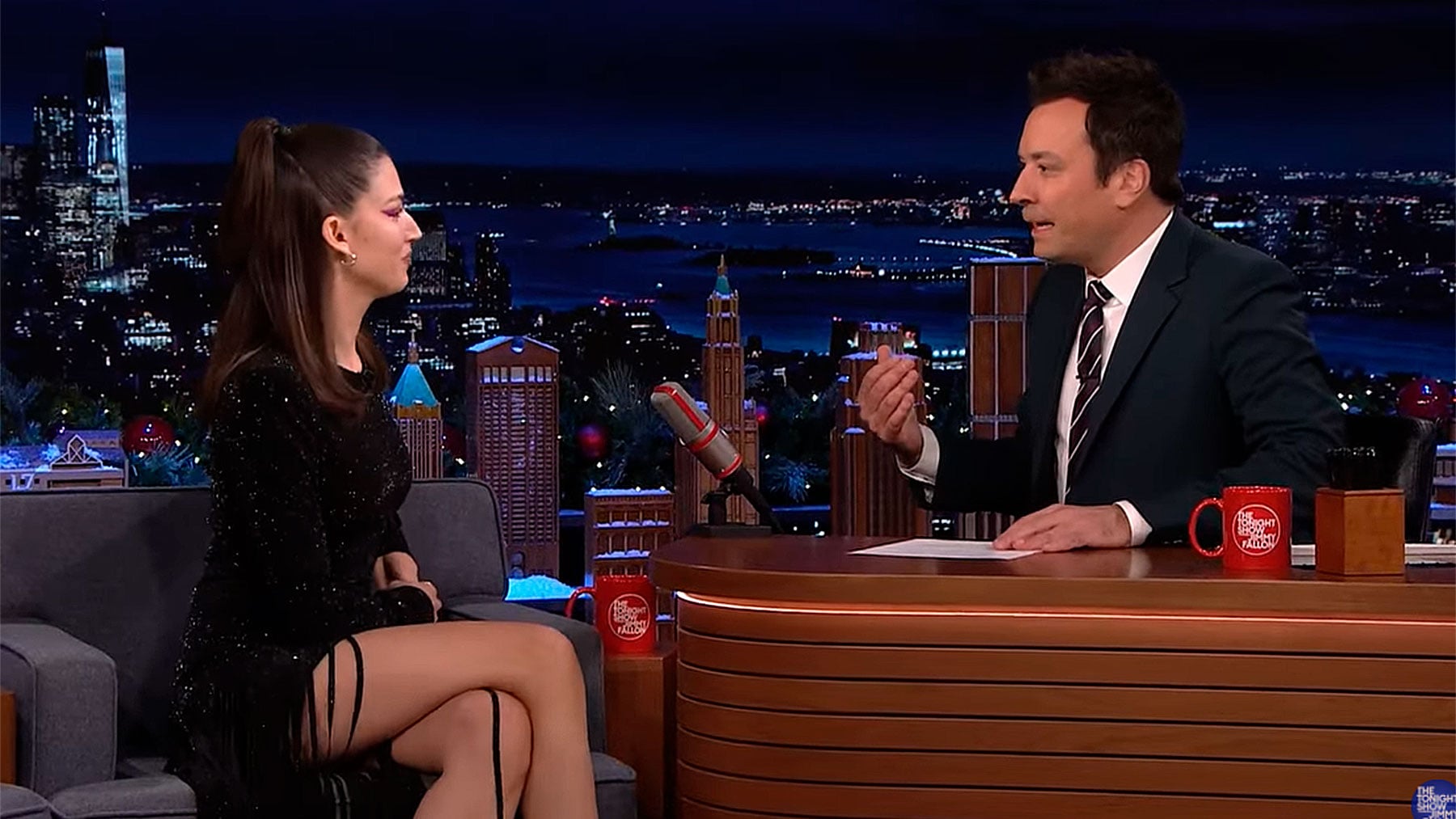 &Uacute;rsula Corber&oacute; y Jimmy Fallon / YouTube