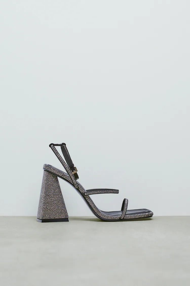 Las sandalias de tac&oacute;n grueso de Zara para marcar la diferencia esta Navidad