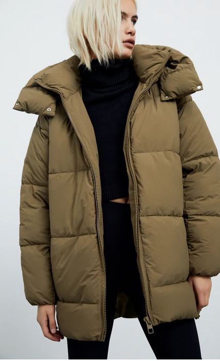 El abrigo acolchado de Zara perfecto para la lluvia y el fr&iacute;o ser&aacute; los m&aacute;s regalado estos Reyes