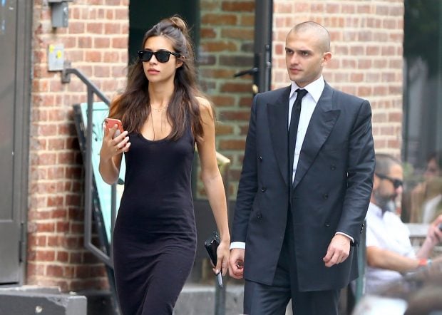 Roc&iacute;o Crusset y Maggio Cipriani paseando / Gtres