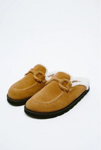 Zuecos de borreguillo / Zara