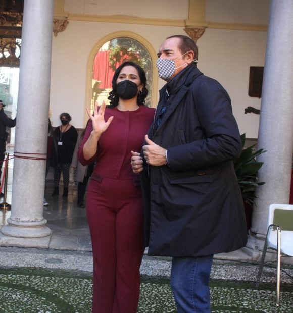Rosa L&oacute;pez y el periodista Antonio Jim&eacute;nez./Gtres