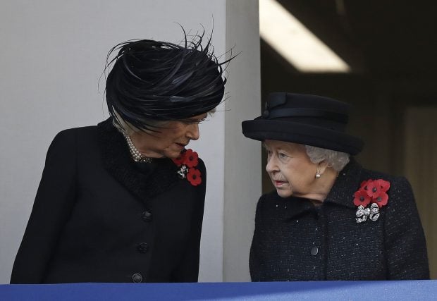 Camilla Parker y la Reina Isabel / Gtres