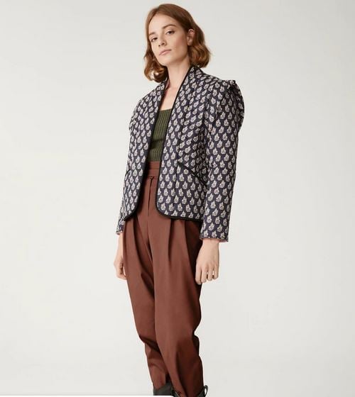 El chaleco de Mar&iacute;a Pombo para arrasar con un look de lo m&aacute;s casual