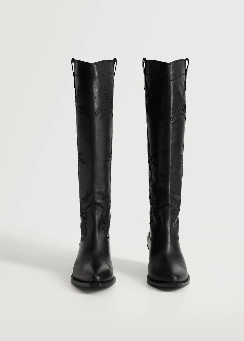 Las botas cowboy de Mango que ser&aacute;n tendencia este invierno