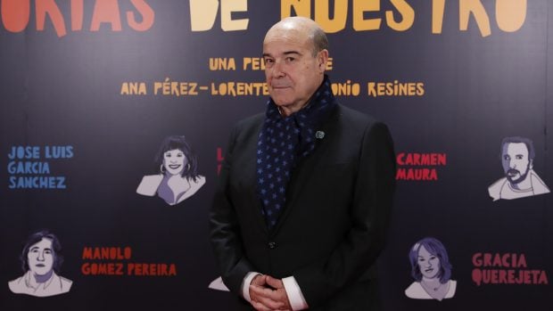 Antonio Resines, posando en un evento./Gtres