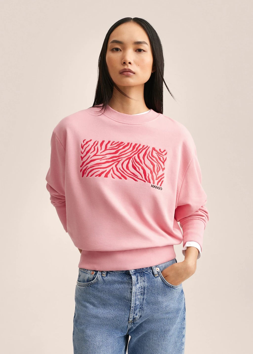 Las sudaderas m&aacute;s elegantes est&aacute;n en Mango y te valen para todo