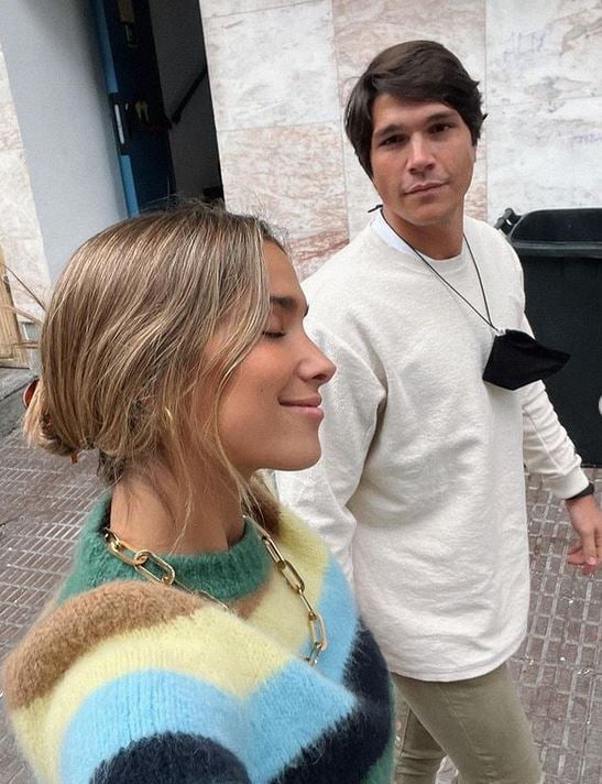 El jersey de rayas de Mar&iacute;a Pombo que tiene rebajaza