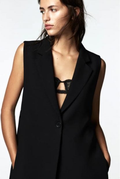 Chaleco negro / Zara
