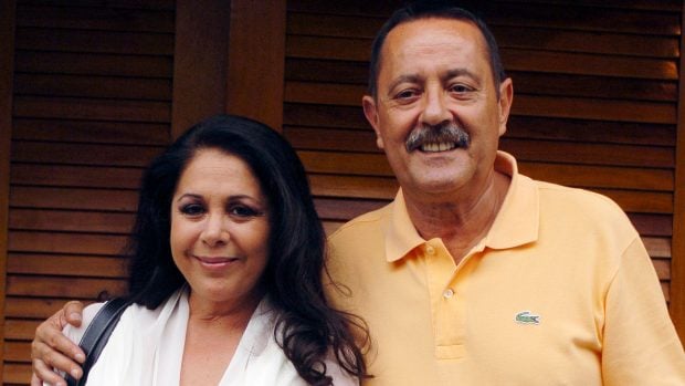 Isabel Pantoja y Juli&aacute;n Mu&ntilde;oz, en una imagen juntos / Gtres