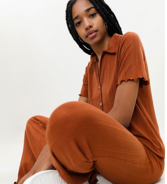 Los pantalones de Lefties que marcan tu figura tan s&oacute;lo cuestan 6 euros