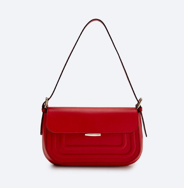 &Uuml;terque vende 100 euros m&aacute;s barato el bolso que pegar&aacute; con todos tus looks
