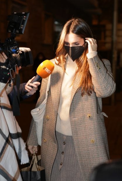 Elena Furiase atendiendo a los medios / Gtres