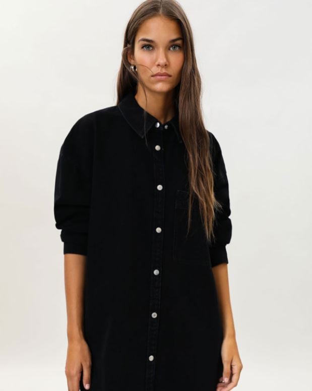 Es el caso del vestido vaquero de Lefies por menos de 10 euros. descubre su precio y caracter&iacute;sticas y no lo dejes escapar