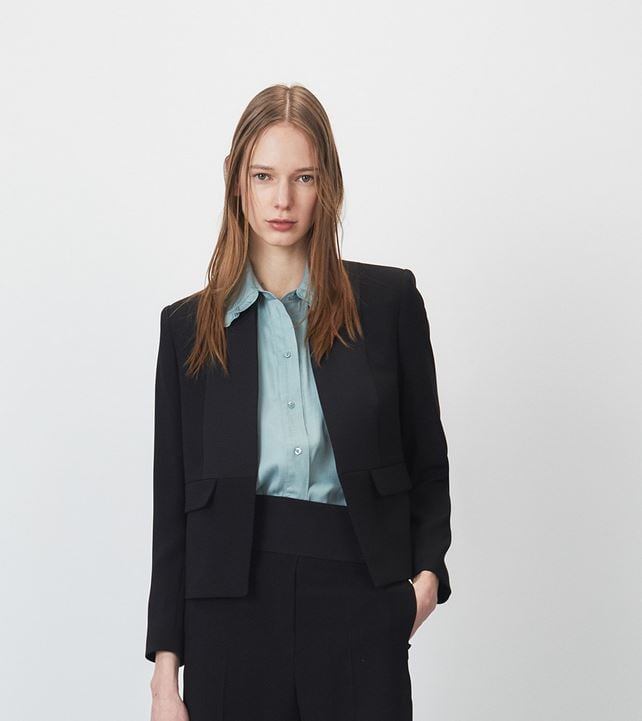 Esta es la chaqueta de punto de Sfera que arrasa online por su calidad y precio rebajado